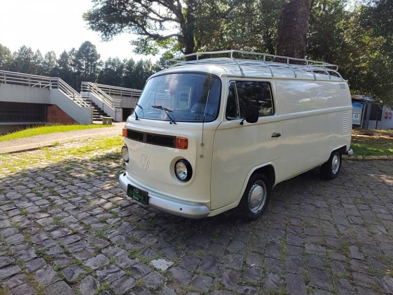 VOLKSWAGEN - KOMBI - 1990/1990 - Branca - R$ 20.000,00