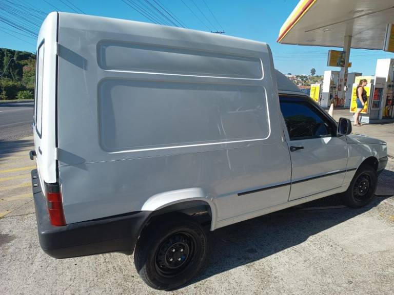 FIAT - FIORINO - 2013/2013 - Branca - R$ 40.900,00