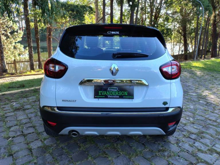 RENAULT - CAPTUR - 2019/2020 - Branca - R$ 78.900,00