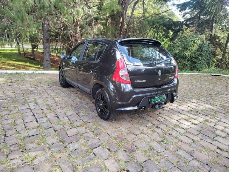 RENAULT - SANDERO - 2011/2011 - Preta - R$ 30.900,00
