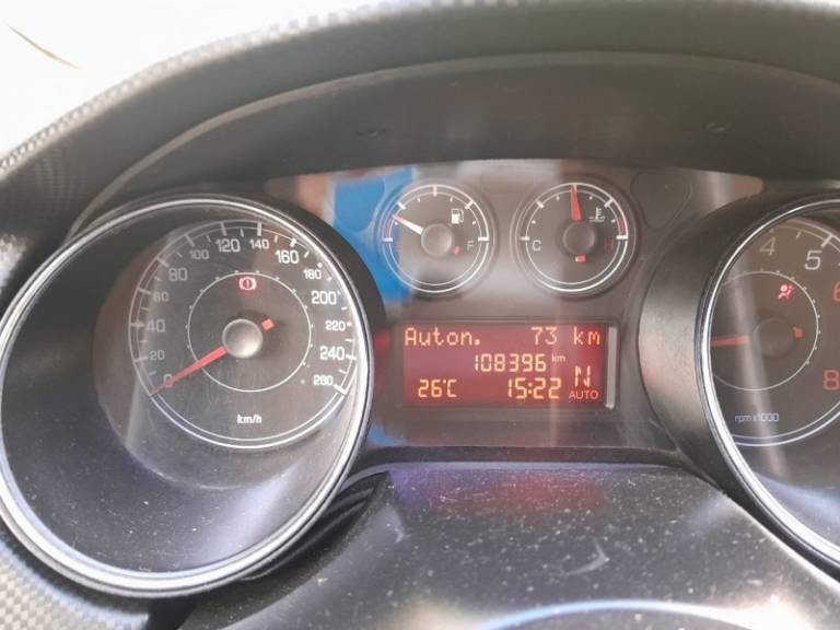 FIAT - BRAVO - 2011/2011 - Branca - R$ 32.900,00