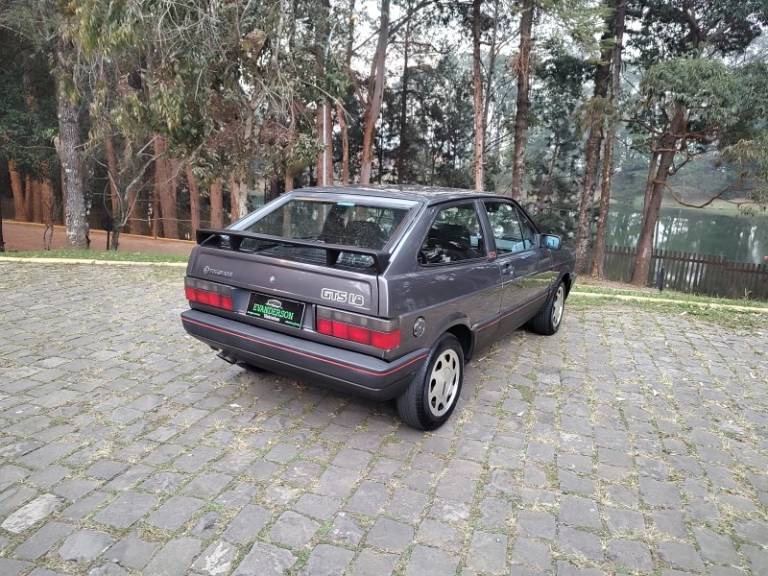 VOLKSWAGEN - GOL - 1989/1989 - Cinza - R$ 41.900,00