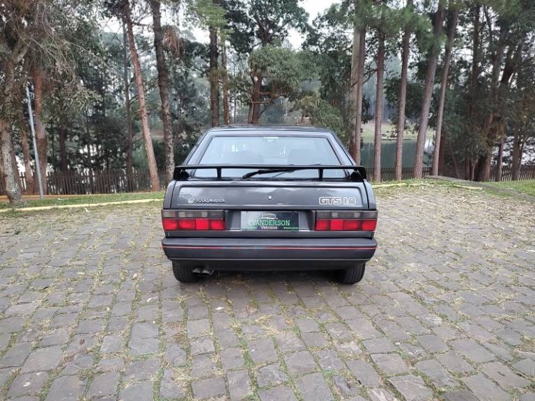 VOLKSWAGEN - GOL - 1989/1989 - Cinza - R$ 41.900,00