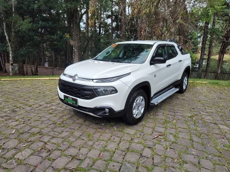 FIAT - TORO - 2017/2018 - Branca - R$ 91.900,00