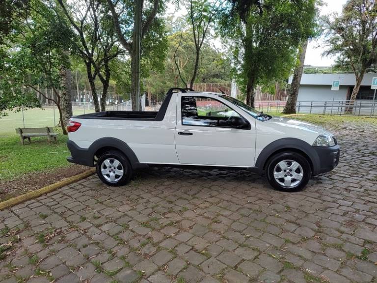 FIAT - STRADA - 2018/2018 - Branca - R$ 54.900,00