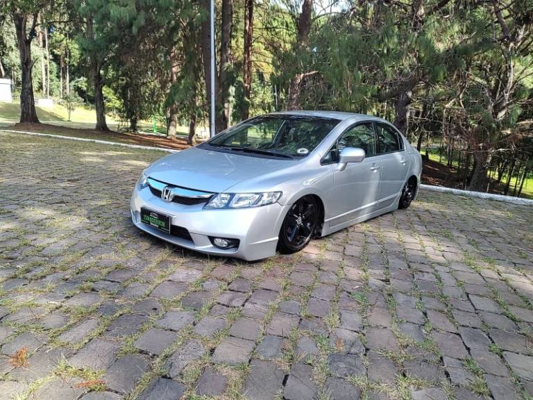 HONDA - CIVIC - 2006/2007 - Prata - R$ 48.900,00
