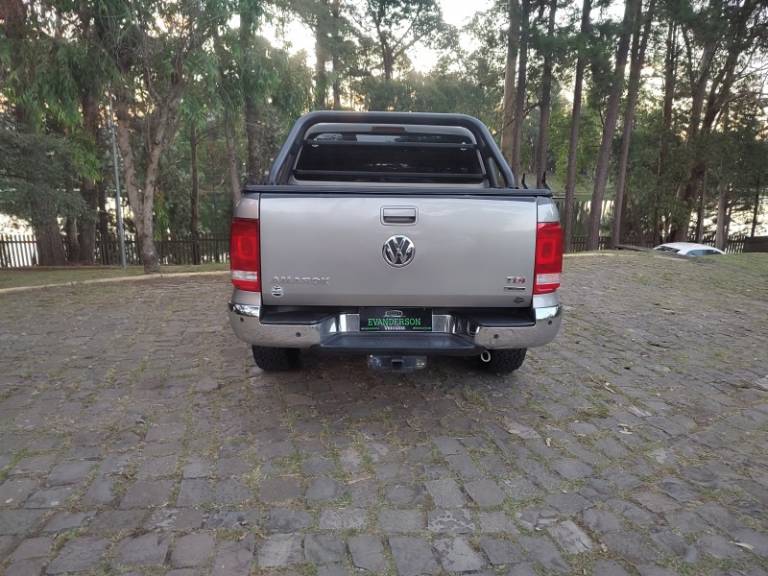 VOLKSWAGEN - AMAROK - 2011/2011 - Prata - R$ 86.900,00