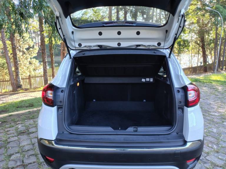 RENAULT - CAPTUR - 2019/2020 - Branca - R$ 78.900,00