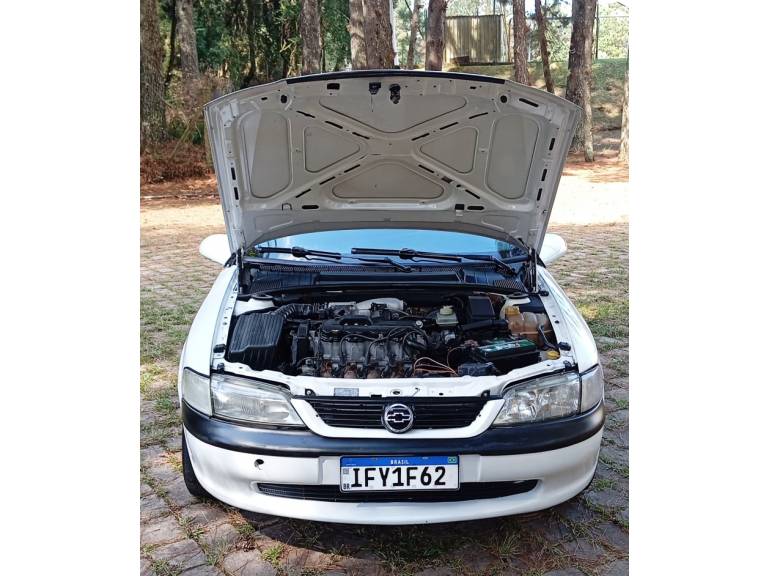 CHEVROLET - VECTRA - 1997/1997 - Branca - R$ 15.990,00