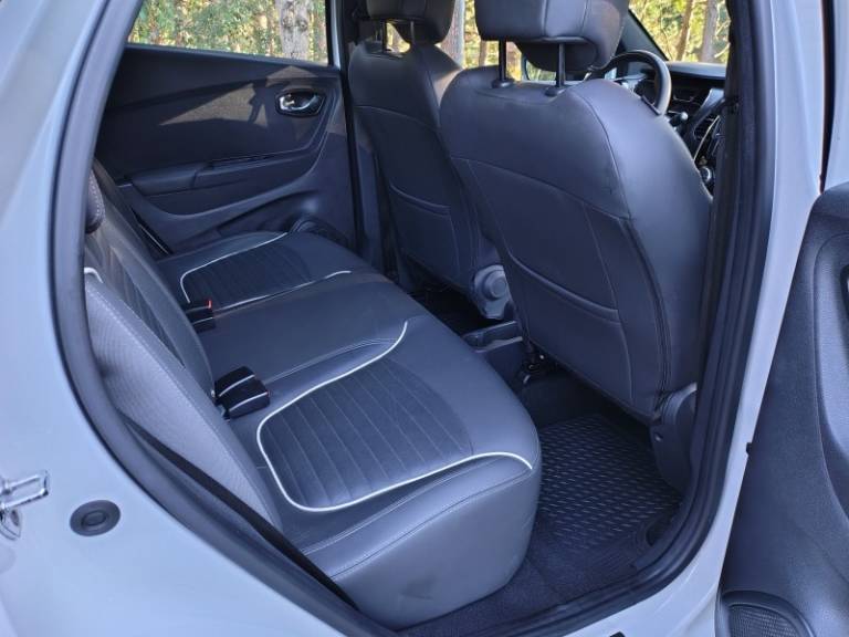 RENAULT - CAPTUR - 2019/2020 - Branca - R$ 78.900,00