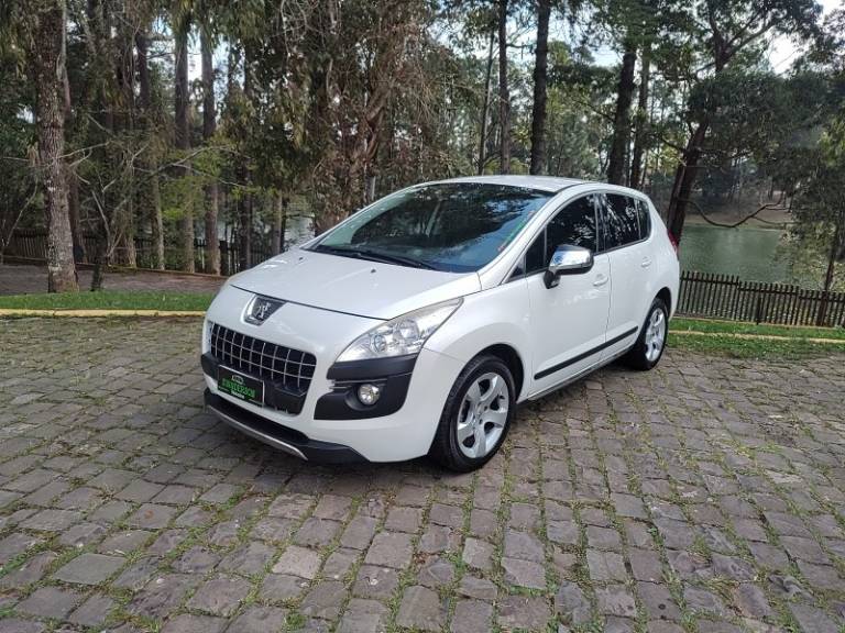 PEUGEOT - 3008 - 2013/2014 - Branca - R$ 46.900,00