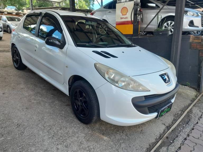 PEUGEOT - 207 - 2012/2013 - Branca - R$ 24.800,00