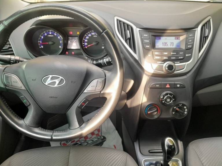 HYUNDAI - HB20 - 2014/2015 - Preta - R$ 56.900,00