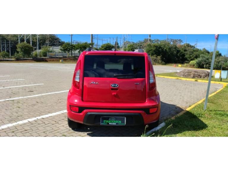 KIA MOTORS - SOUL - 2011/2012 - Vermelha - R$ 43.900,00
