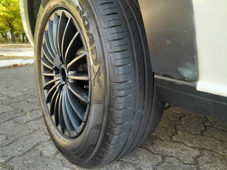 VOLKSWAGEN - SAVEIRO - 2015/2015 - Branca - R$ 44.900,00