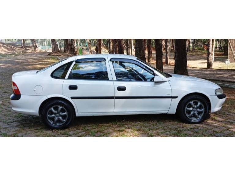 CHEVROLET - VECTRA - 1997/1997 - Branca - R$ 15.990,00