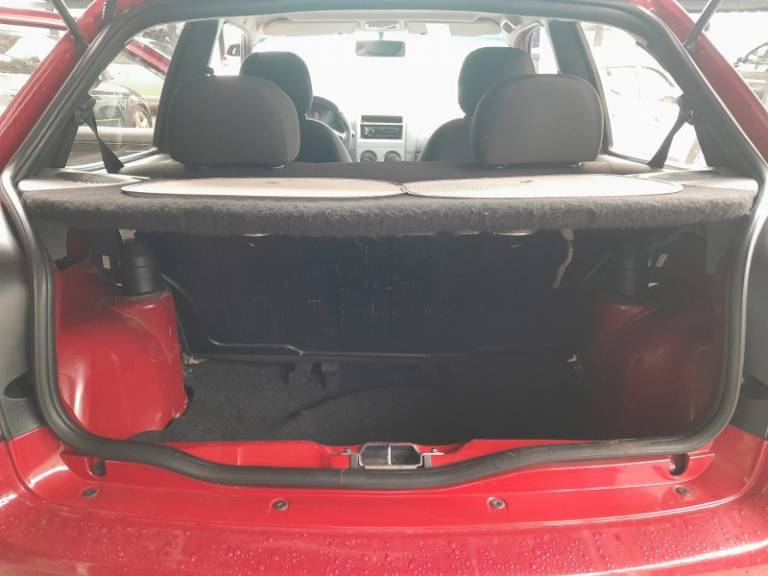 FIAT - PALIO - 2014/2015 - Vermelha - R$ 24.900,00