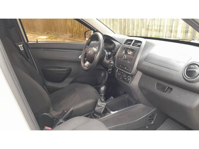 RENAULT - KWID - 2018/2019 - Branca - R$ 39.900,00