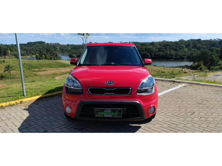 KIA MOTORS - SOUL - 2011/2012 - Vermelha - R$ 43.900,00