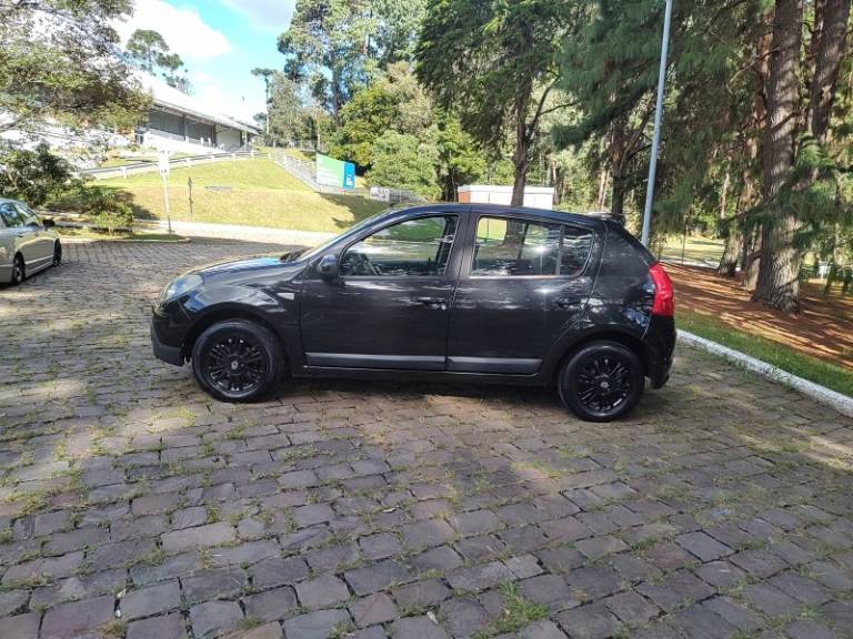 RENAULT - SANDERO - 2011/2011 - Preta - R$ 30.900,00