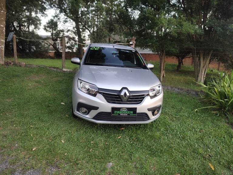 RENAULT - LOGAN - 2021/2022 - Prata - R$ 59.900,00
