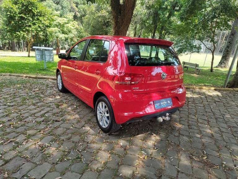 VOLKSWAGEN - FOX - 2015/2015 - Vermelha - R$ 44.900,00