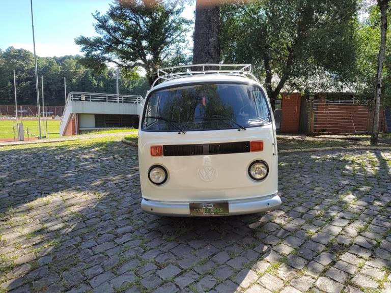 VOLKSWAGEN - KOMBI - 1990/1990 - Branca - R$ 20.000,00