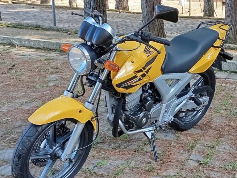 HONDA - CBX 250 TWISTER - 2007/2007 - Amarela - R$ 10.900,00