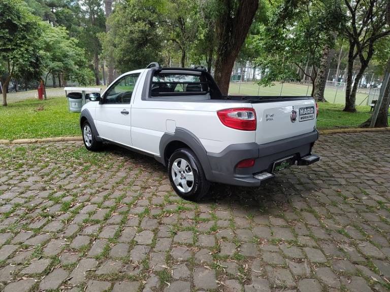 FIAT - STRADA - 2018/2018 - Branca - R$ 54.900,00