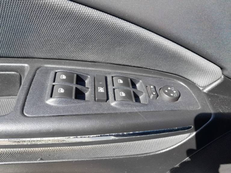 FIAT - BRAVO - 2011/2011 - Branca - R$ 32.900,00