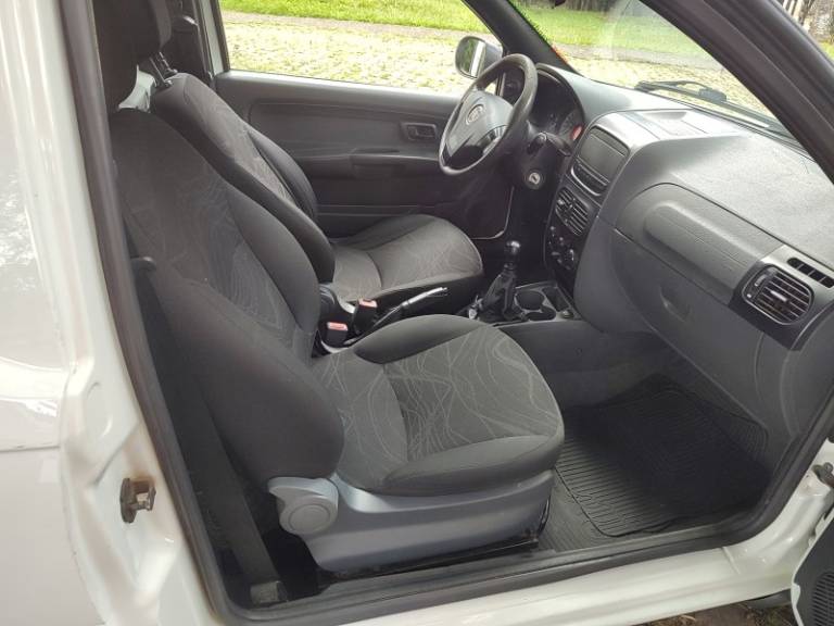 FIAT - STRADA - 2018/2018 - Branca - R$ 54.900,00
