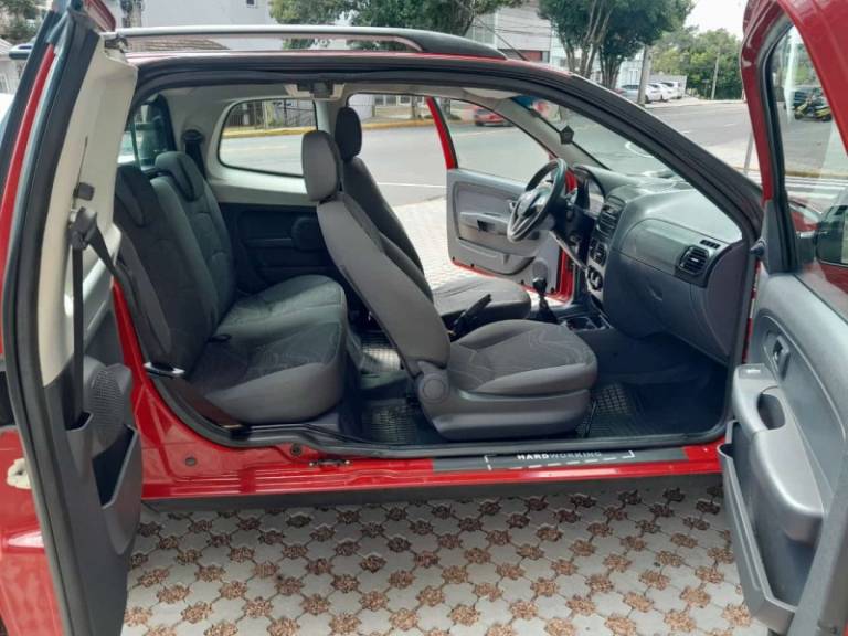 FIAT - STRADA - 2017/2017 - Vermelha - R$ 68.900,00