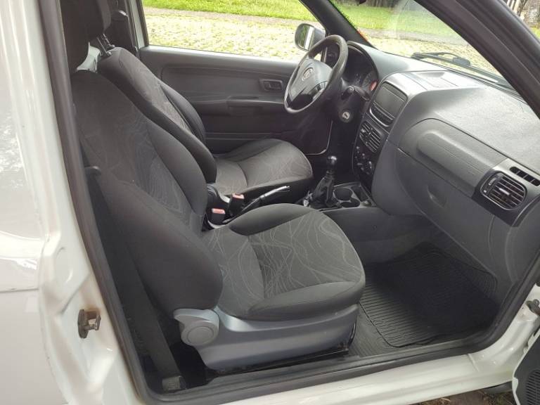 FIAT - STRADA - 2018/2018 - Branca - R$ 54.900,00