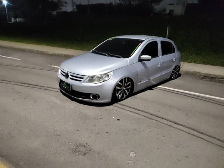 VOLKSWAGEN - GOL - 2010/2010 - Prata - R$ 33.900,00
