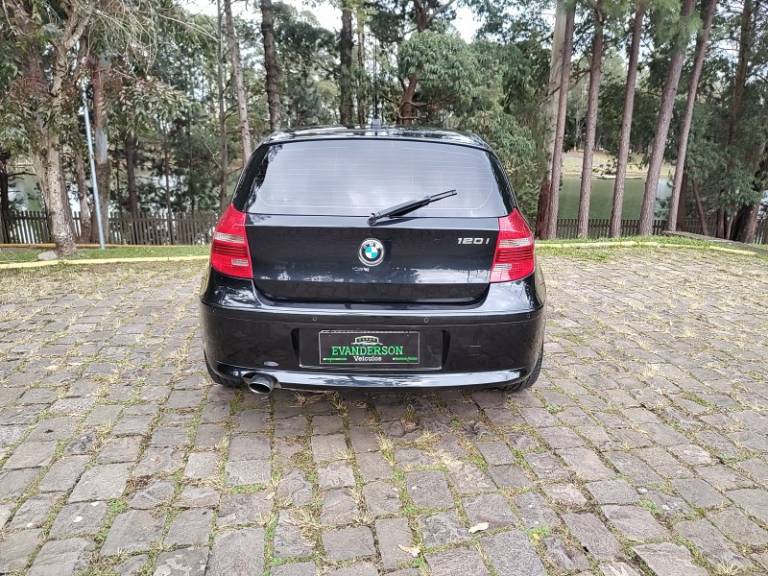 BMW - 120I - 2010/2010 - Preta - R$ 54.900,00