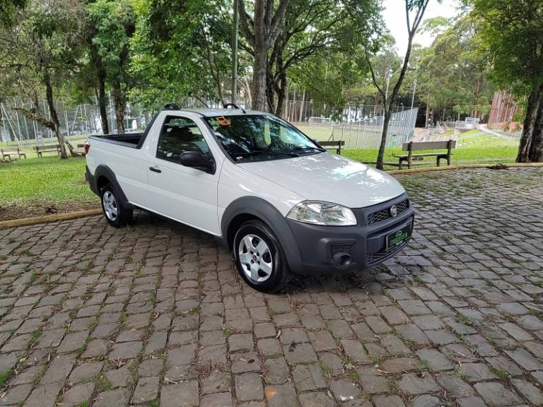 FIAT - STRADA - 2018/2018 - Branca - R$ 54.900,00
