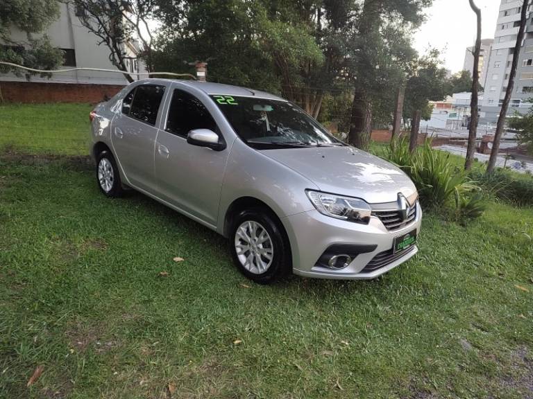 RENAULT - LOGAN - 2021/2022 - Prata - R$ 59.900,00