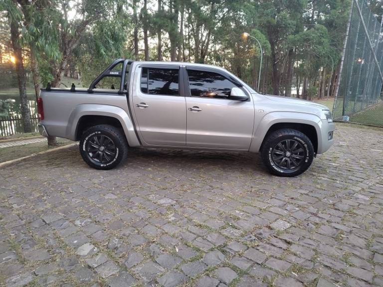 VOLKSWAGEN - AMAROK - 2011/2011 - Prata - R$ 86.900,00