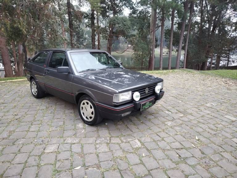 VOLKSWAGEN - GOL - 1989/1989 - Cinza - R$ 41.900,00