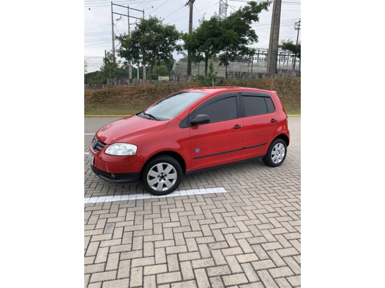VOLKSWAGEN - FOX - 2009/2009 - Vermelha - R$ 31.900,00