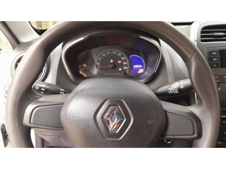 RENAULT - KWID - 2018/2019 - Branca - R$ 39.900,00