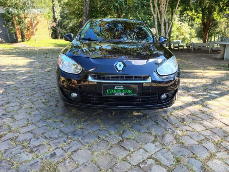 RENAULT - FLUENCE - 2012/2013 - Preta - R$ 41.900,00