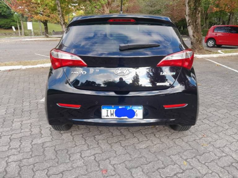HYUNDAI - HB20 - 2014/2015 - Preta - R$ 56.900,00