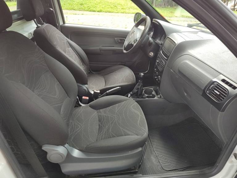 FIAT - STRADA - 2018/2018 - Branca - R$ 54.900,00