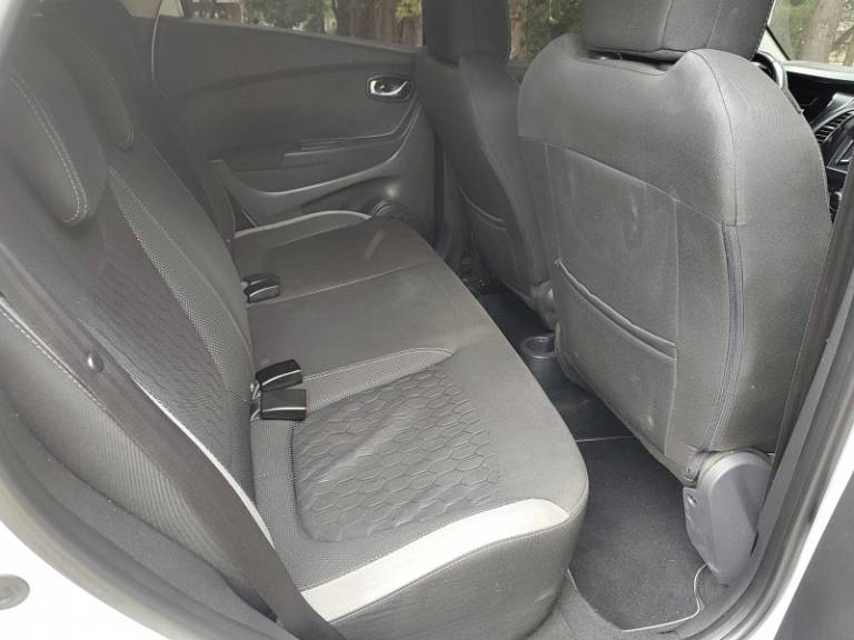 RENAULT - CAPTUR - 2017/2018 - Branca - R$ 69.900,00
